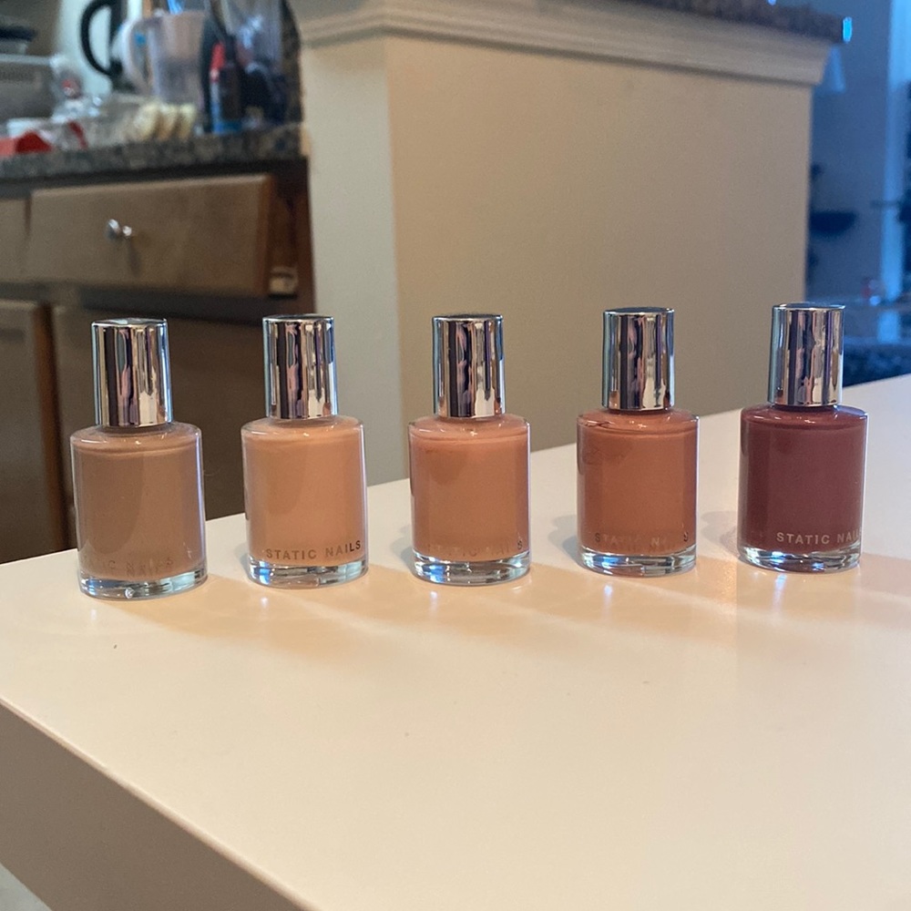 Static Nails Neutral Lot